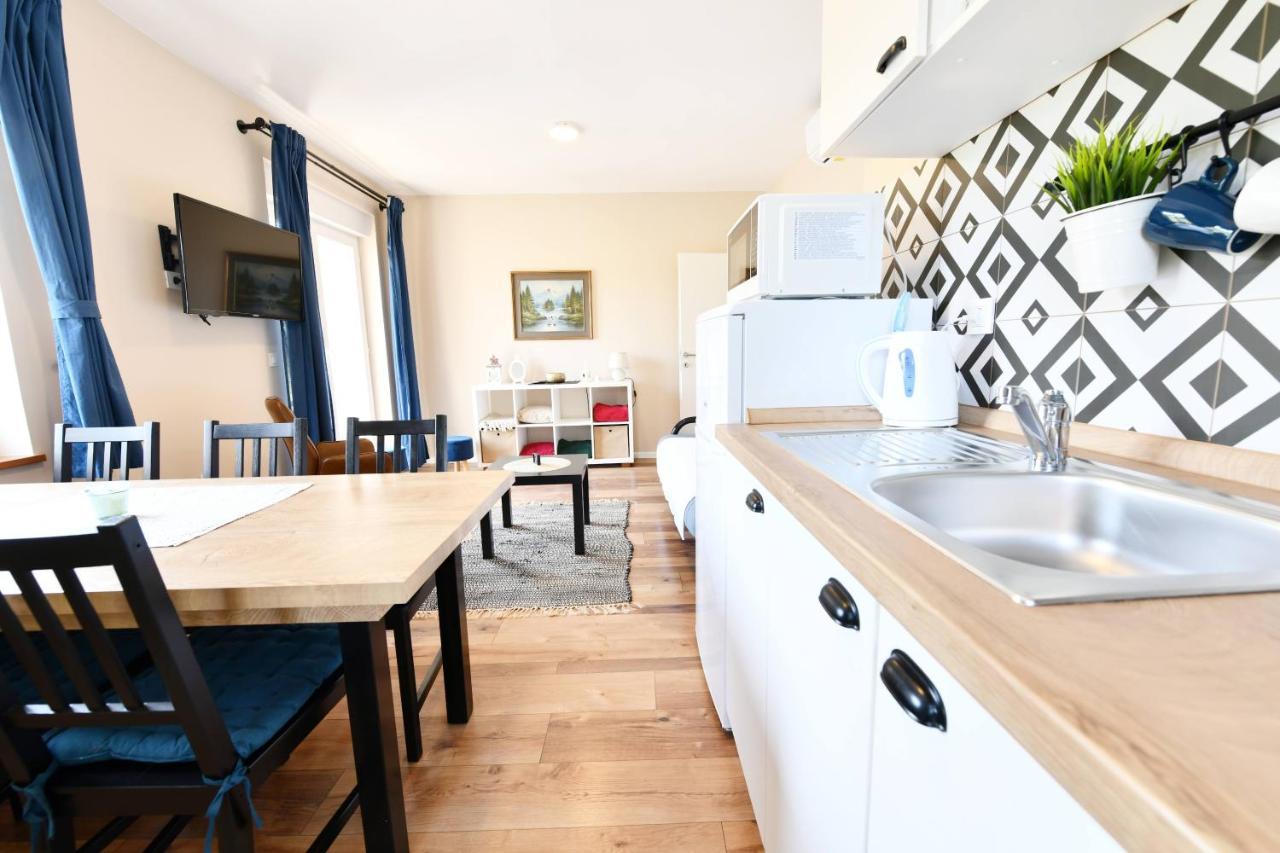 Apartmani Zagi Rakovica Bagian luar foto