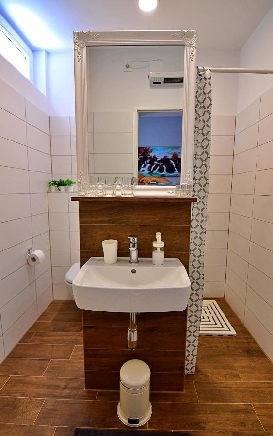 Apartmani Zagi Rakovica Bagian luar foto