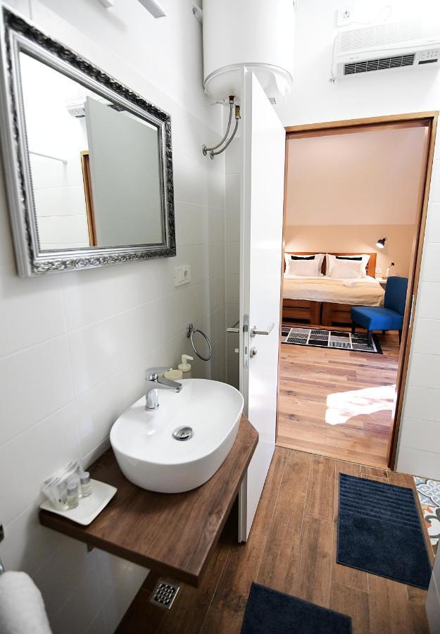 Apartmani Zagi Rakovica Bagian luar foto