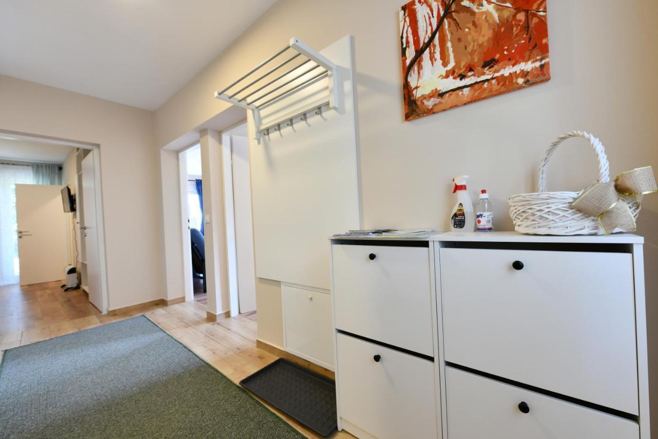 Apartmani Zagi Rakovica Bagian luar foto
